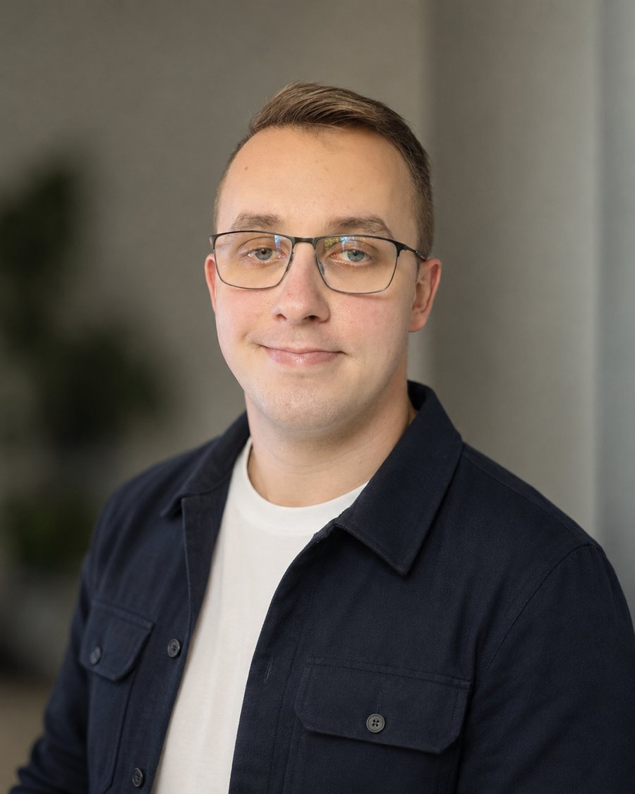 Patrick Schneider, Gründer von WeblyWeb — Webdesigner aus Plettenberg im Sauerland